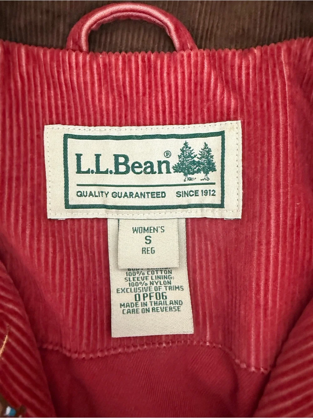LL Bean Women’s Small Red Corduroy Chore Coat W/ Embroidered Quail Bird Detail - Picture 2 of 6